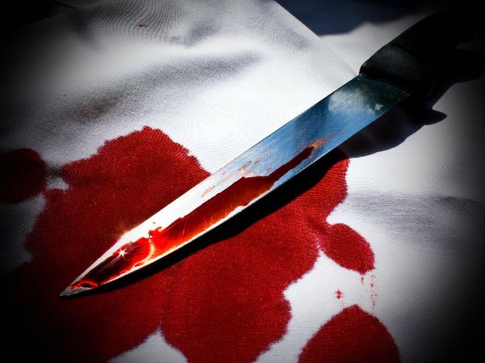 Knife attack on wife for domestic reasons, Canaanite type: Police crime on husband | घरगुती कारणावरून पत्नीवर चाकू हल्ला, पतीवर पोलिसांत गुन्हा