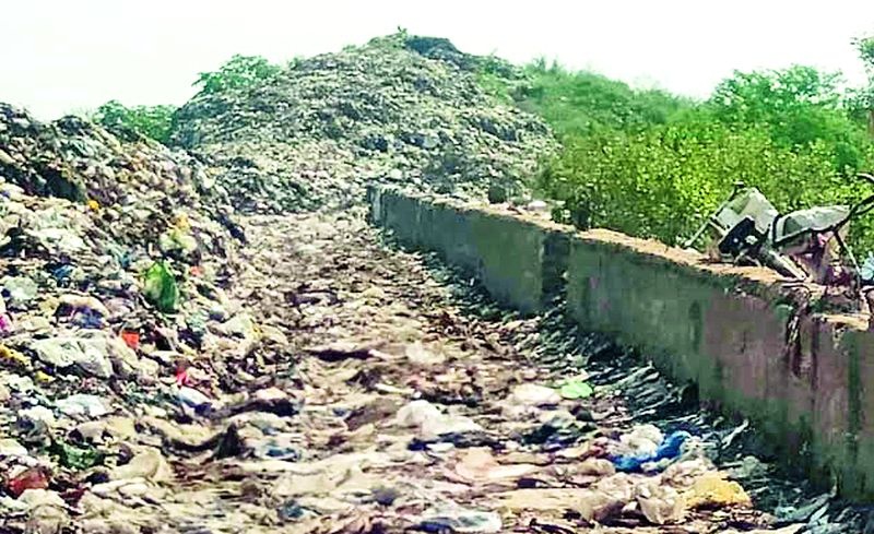 Does anyone have space for a solid waste project? | घनकचरा प्रकल्पासाठी कुणी जागा देता का जागा!