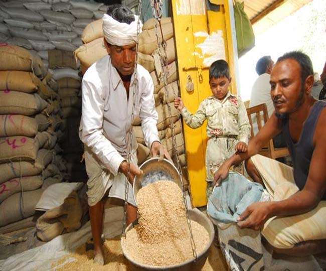  Rashtree's grain black market exposed | रेशनच्या धान्याचा काळाबाजार उघडकीस