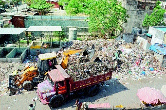 500 tonnes of garbage picked up from Aurangabad | औरंगाबादेतून ५०० टन कचरा उचलला