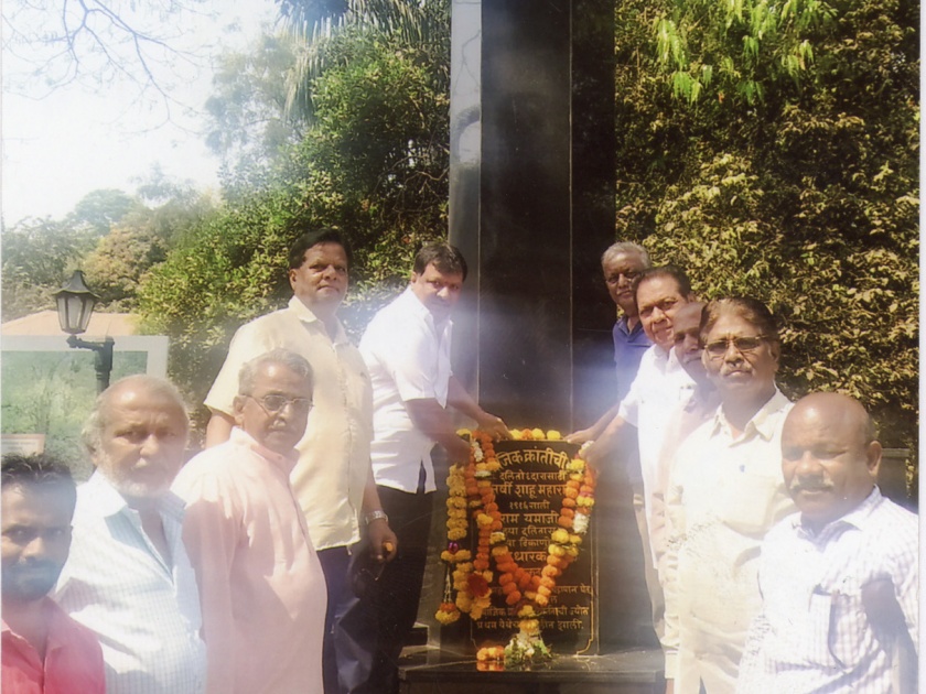 Gangaram Kamble virtue; Greetings to the memorial | गंगाराम कांबळे पुण्यतिथी; स्मृतिस्तंभास अभिवादन