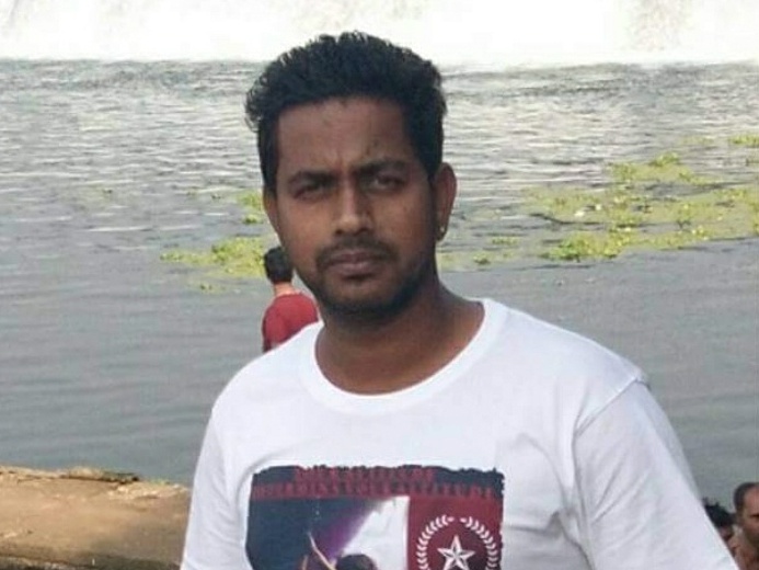 After the death of Ashish Jadhav in Ambernath, rumor was reported to the city | अंबरनाथमधील आशिष जाधवच्या मृत्यूनंतर शहरभर दारूतुन विषबाधा झाल्याची अफवा