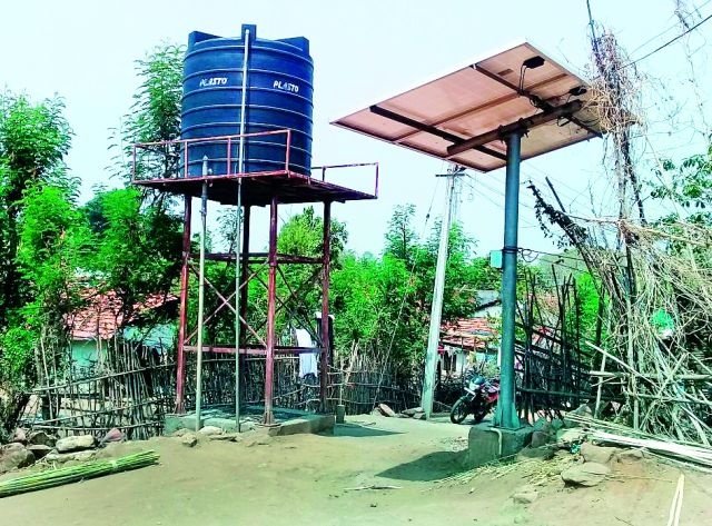 Water supply on solar energy in Ballarpur taluka is closed | बल्लारपूर तालुक्यातील सौर ऊर्जेवरील पाणीपुरवठा बंद