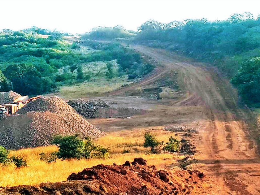 Unauthorized mine of Shahuwadi forest dam project | शाहूवाडी वनजमिनीतील खाण प्रकल्पाची मान्यता रद्द करा