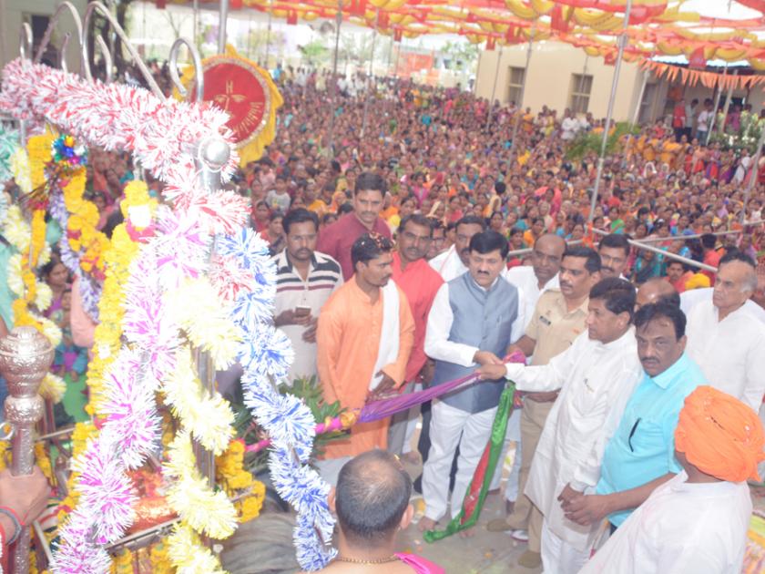 Shriram Janmotsav celebrations at Anandavadi | आनंदवाडीत रंगला श्रीराम जन्मोत्सव सोहळा