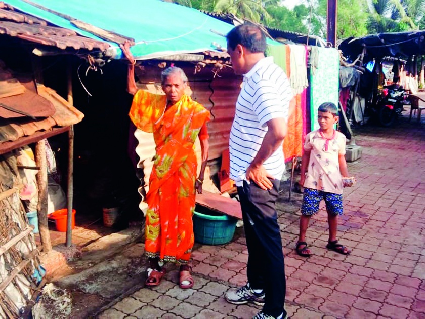 Ratnagiri: Problems in the leprosy colonies that the collectors got | रत्नागिरी :  जिल्हाधिकाऱ्यांना उमगल्या कुष्ठरूग्ण वसाहतीतील समस्या