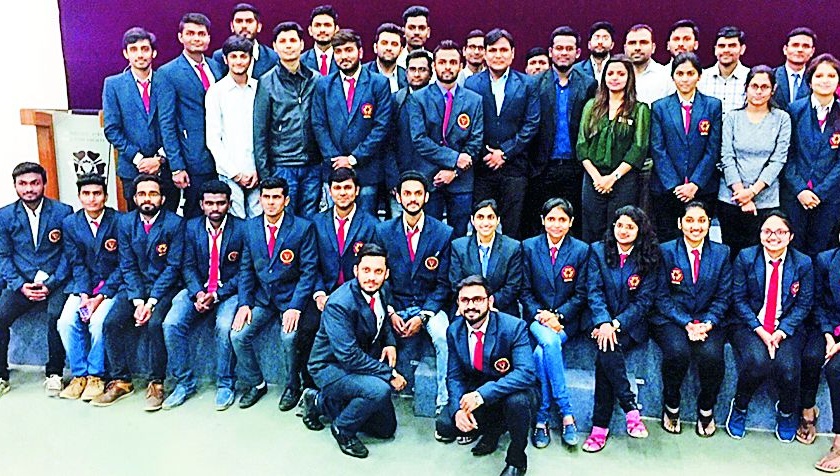 JDIET's 39 students of Indore company | ‘जेडीआयईटी’चे ३९ विद्यार्थी इंदोरच्या कंपनीत