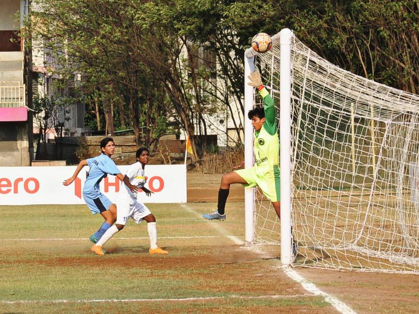 Girls National Football Tournament; Jharkhand, Haryana semifinals | मुलींच्या राष्ट्रीय फुटबॉल स्पर्धा;  झारखंड, हरियाणा उपांत्य फेरीत