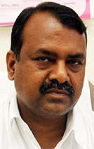 Palghar MP became the son of Nandurbar district | नंदुरबार जिल्ह्याचा सुपुत्र झाला पालघरचा खासदार