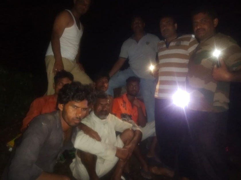  Three handcuffs destroyed in Bharukheda | भारूखेड्यातील तीन हातभट्या उद्ध्वस्त : सात जणांना अटक