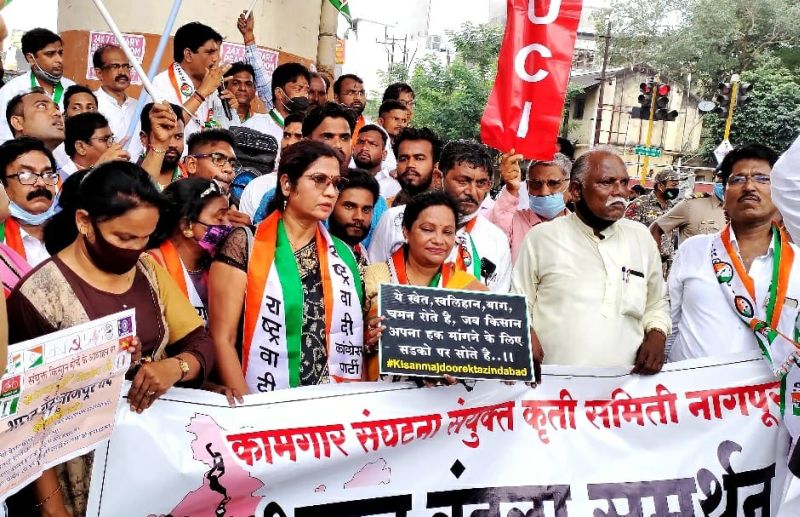 bharat band responce in nagpur | नागपुरात उमटले भारत बंदचे पडसाद