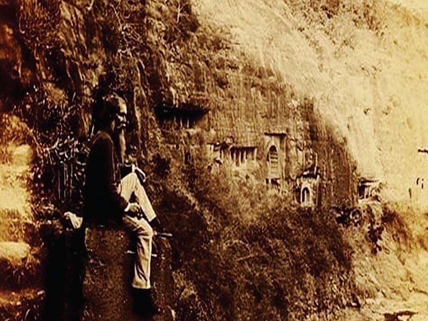 The Ajitha caves, which lasted as unknown, turned 200 today | अज्ञात राहिली म्हणून टिकली अजिंठा लेणी, आज झाली 200 वर्ष पूर्ण