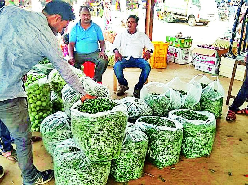 Expected price for farmers' sweat during the festival | सणासुदीत शेतकऱ्यांच्या घामाला अपेक्षित दाम