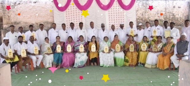 Newly elected Gram Panchayat members felicitated at Nampur | नामपूरला नवनिर्वाचित ग्रामपंचायत सदस्यांचा सत्कार