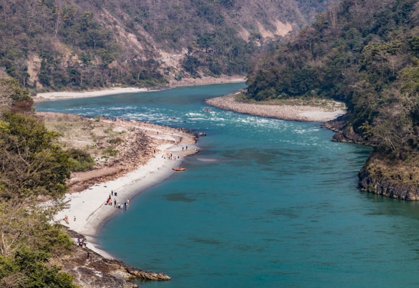 Discussion on diversion of water in the Damunganga-Nar-Par valley | दमणगंगा-नार-पार खोऱ्यातील पाणी वळविण्यावर चर्चा
