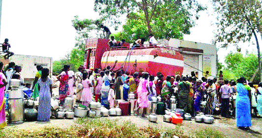 Thousands of Thousands thirsty in Sangli district | सांगली जिल्ह्यात हजारवर वाड्या-वस्त्या तहानलेल्या