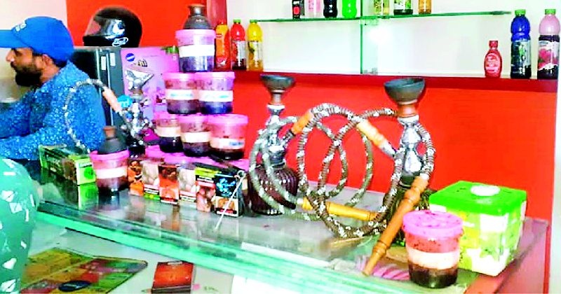 Shiv Sena's hawkah parlor | शिवसेनेची सावंगीच्या हुक्का पार्लरवर धाड