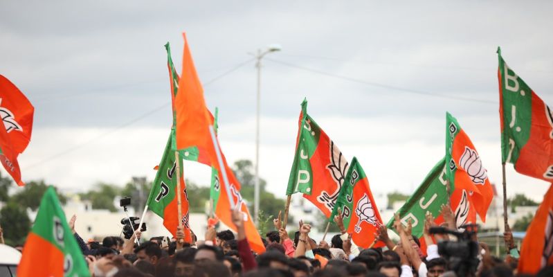 BJP opposes monsoon elections; Election Commission to meet on Monday | पावसाळ्यातील निवडणुकांना भाजपचा विरोध; सोमवारी घेणार निवडणूक आयोगाची भेट