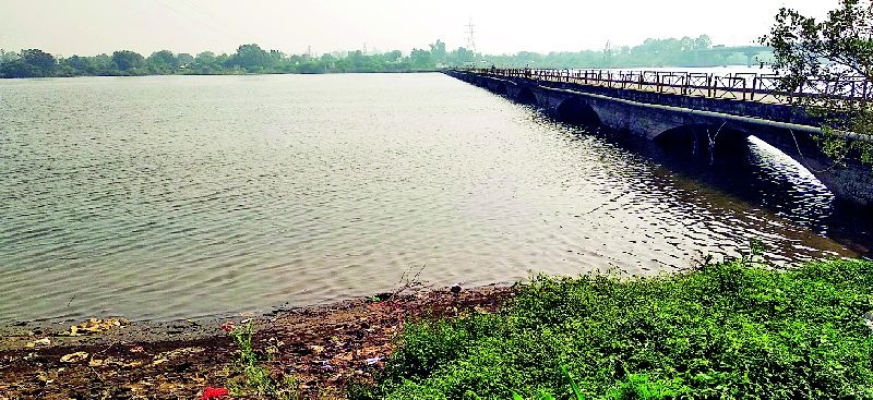 Increase in pollution of Wainganga River, inappropriate to drink water | वैनगंगा नदीच्या प्रदूषणात वाढ, पाणी पिण्यास अयोग्य