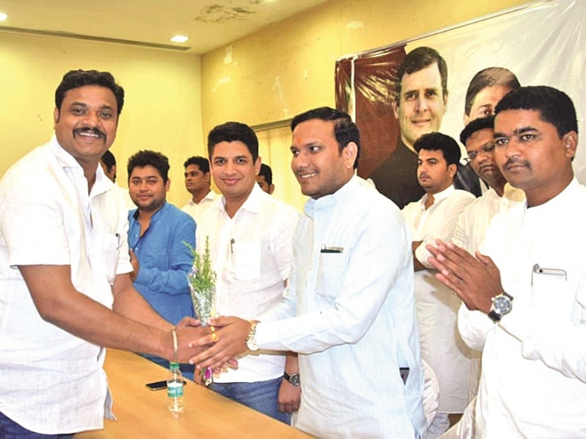 newly elected office bearers of Youth Congress honoured in mumbai | युवक काँग्रेसच्या नवनिर्वाचीत पदाधिकाऱ्यांचा मुंबईत गौरव