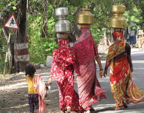  Demand for tanker, water shortage in 35 villages | मंठ्यातील ३५ गावांत पाणीटंचाई, टँकरची मागणी