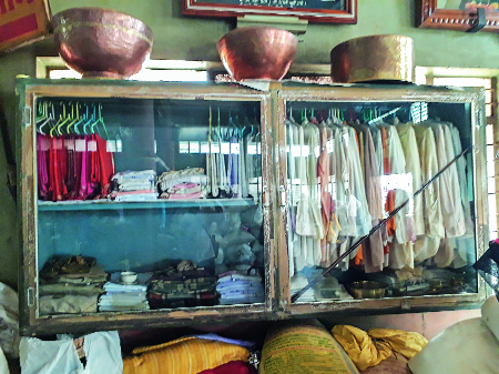 Balamam's museum in Adamapur | आदमापुरात साकारतेय बाळूमामांचे वस्तुसंग्रहालय