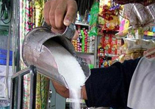 Ration shopkeepers now lend grocery business! | Good News: रेशन दुकानदारांचा आता उधारीवर किराणा व्यवसाय !