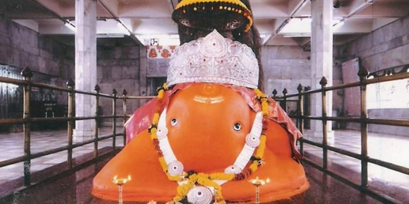 Rs 11 lakh for coronas affected by Ganesh hill temple in Nagpur | नागपुरातील गणेश टेकडी मंदिरतर्फे कोरोनाग्रस्तांसाठी ११ लाख रुपये