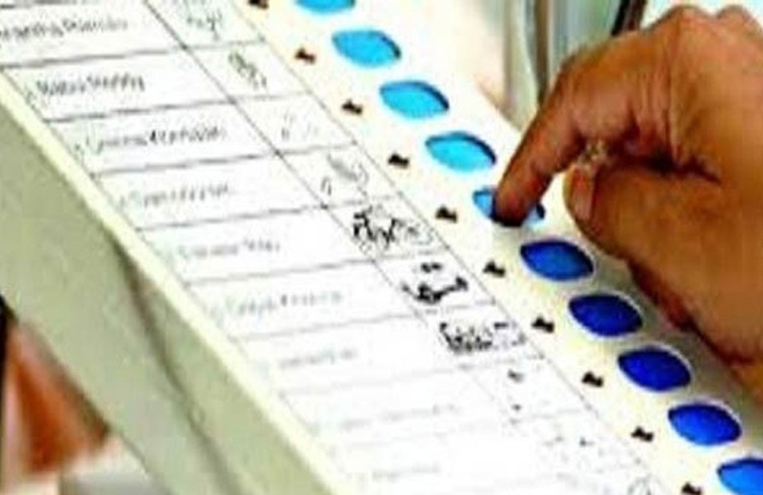 Proposal of 220 new polling stations in the district | जिल्ह्यात २२० नवीन  मतदान केंद्रांचा प्रस्ताव