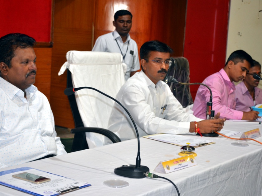 Meeting of Standing Committee of Parbhani Municipal Committee: Sanitary, Manpower supply clearance | परभणी मनपा स्थायी समितीची बैठक: स्वच्छतेच्या यंत्र, मनुष्यबळ पुरवठा मंजुरीवर शिक्कमोर्तब