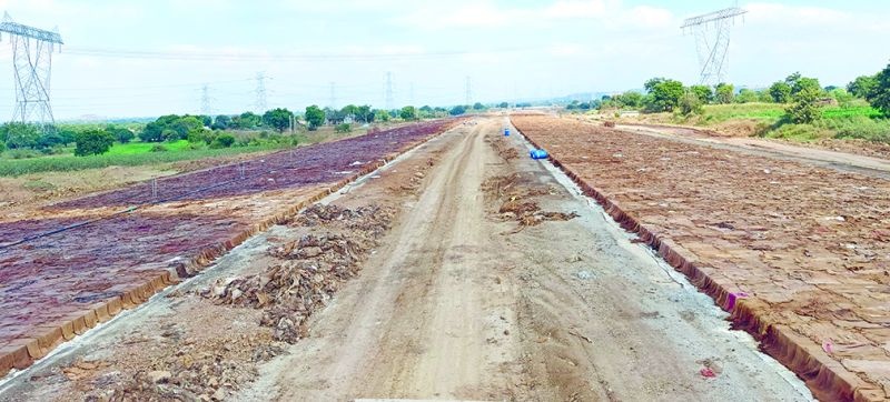 Samruddhi Highway work gained momentum; 70 percent work completed | समृद्धी महामार्गाच्या कामाने घेतला वेग; ७० टक्के काम पूर्ण