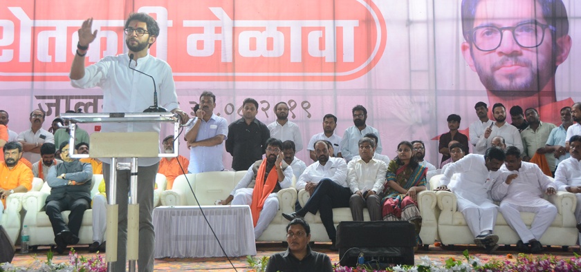 Aditya Thackeray aims to get rid of peasant debt | शेतकरी कर्जमुक्तीचेच ध्येय- आदित्य ठाकरे