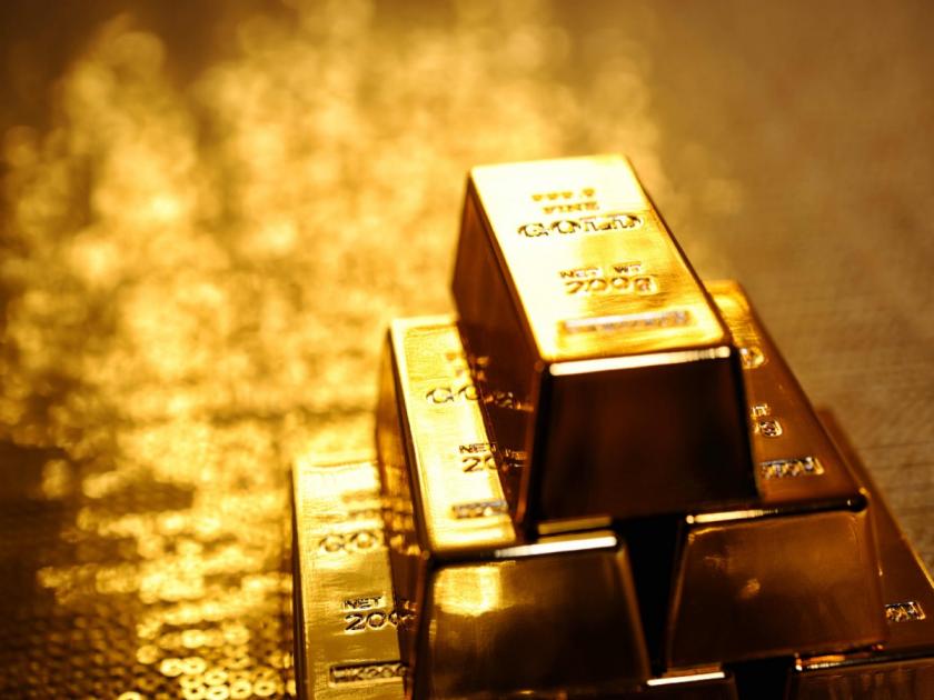 Gold at a historic high of 71 thousand! | सोने ७१ हजाराच्या ऐतिहासिक उच्चांकावर !