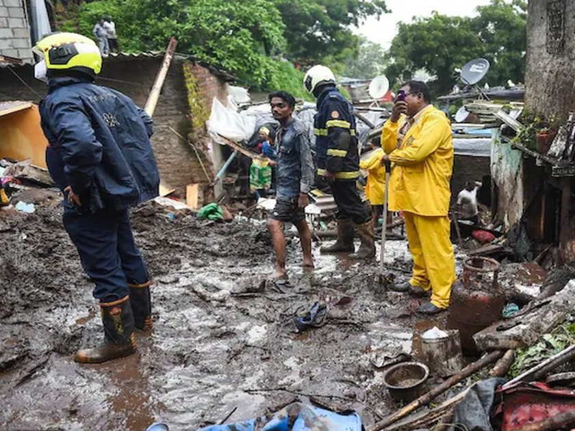 Two-storey house collapses in Shivajinagar, Mumbai; 4 killed, 14 injured | मुंबईतील शिवाजीनगरमध्ये दुमजली घर कोसळले; 4 मृत्यू, 14 जखमी