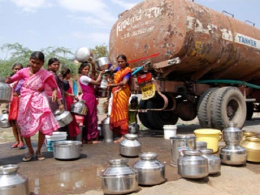 Acquisition of 45 wells, 11 tankers for water supply | ४५ विहिरींचे अधिग्रहण, आठ गावांची तहान ११ टँकरवर