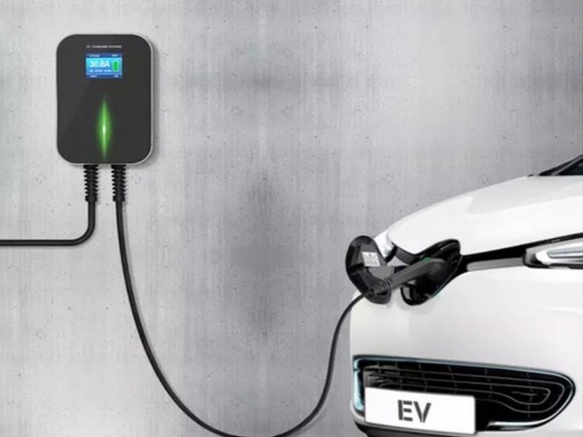 IIT BHU discover On board Electric Charger technology, will reduce the cost of electric vehicles by half | Electric Vehicle: खूशखबर! आयआयटीचा एक शोध अन् इलेक्ट्रीक वाहनांच्या किंमती निम्म्याने कमी होणार