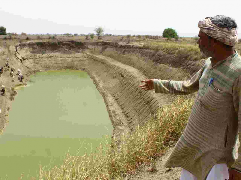Watery story of Zakhani village in Uttar Pradesh; Water resources from the public sphere | उत्तर प्रदेशातील जखनी गावाची पाणीदार कथा; लोकसहभागातून जलसमृद्धी
