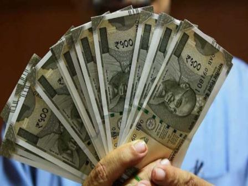 25 lakh cash seized in Aurangabad | औरंगाबादमध्ये २५ लाखाची रोकड जप्त 