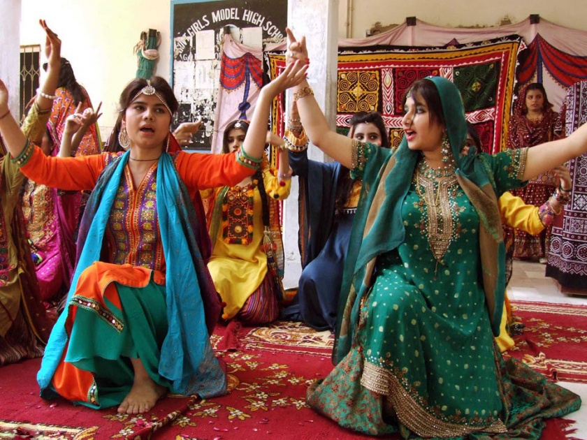 For the first time in the world, all-India Sindhi Chegg Dance Competition | जगात प्रथमच अखिल भारतीय सिंधी छेज नृत्य स्पर्धा