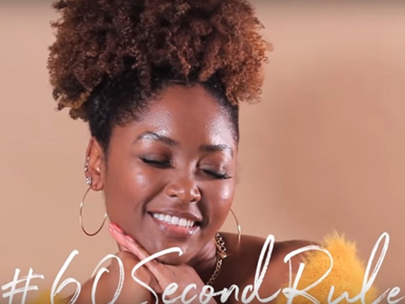 60 second face wash rule is trending and being viral should you try it | सोशल मीडियात व्हायरल होतोय #60secondrule; जाणून घ्या काय आहे?