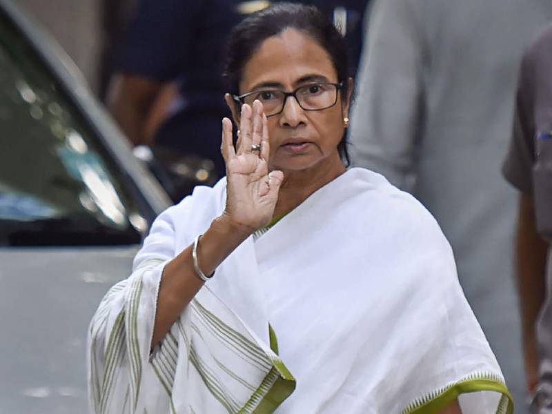 West Bengal Election 2021 Mamta banerjee lost the Nandigram seat shubhendu adhikari won | Mamata Banerjee: ममतादीदींना पराभवाचा धक्का; नंदीग्रामच्या निकालात 'ट्विस्ट', शुभेंदू अधिकारी विजयी घोषित