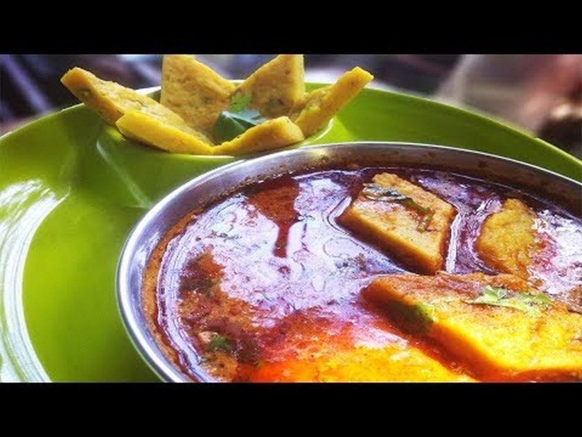 How to make patvadya recipe | झणझणीत, चविष्ट पाटवड्यांची भाजी.... खाल तर बोटं चाखत रहाल.