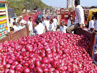 Comforting; Five thousand price for onion in Ahmednagar market committee in the state |  दिलासादायक; राज्यात अहमदनगर बाजार समितीत कांद्याला पाच हजारी भाव