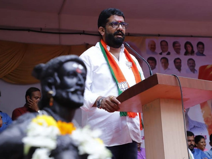 Maharashtra Elections 2019 - 'If you love Shivaji Maharaj, make Shivendra Raje Bhosale Chief Minister Says Amol Mitkari | महाराष्ट्र निवडणूक २०१९: 'छ. शिवाजी महाराजांबद्दल प्रेम असेल तर शिवेंद्रराजे भोसले यांना मुख्यमंत्री करा'