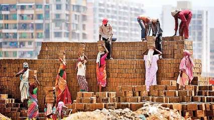 Big news; An increase of Rs. 300 to 400 per square foot in construction cost in Solapur | मोठी बातमी; सोलापुरातील बांधकाम खर्चात प्रतिचौरस फूट ३०० ते ४०० रुपयांची वाढ
