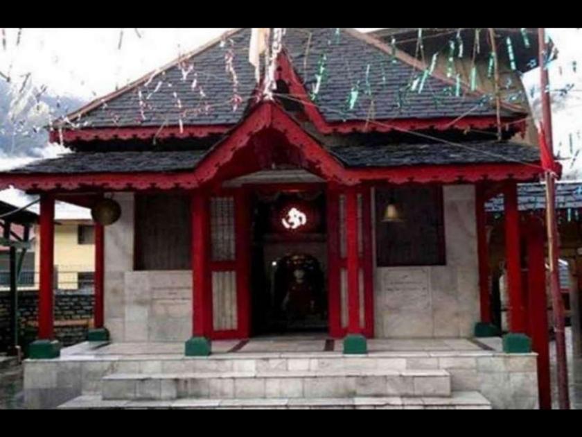 Mysterious yamraj temple story where people scared to go there | भारतातील एक असं मंदिर जिथे जाण्याची कुणीही करत नाही हिंमत, कारण...
