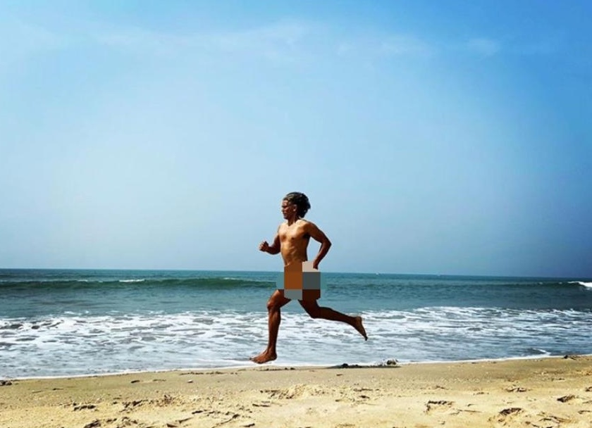 After Poonam Pandey, now Milind Soman also has nude photos on Goa beach | पूनम पांडेनंतर आता मिलिंद सोमणचाही गोवा बिचवर न्यूड फोटो, काँग्रेसचा संताप