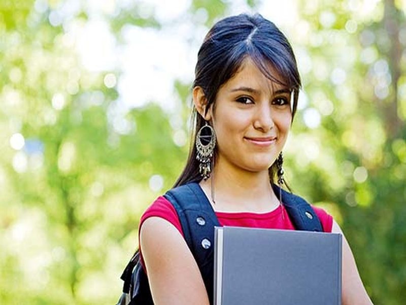 Students should opt for RTE admission in 10 schools | विद्यार्थ्यांनी आरटीई प्रवेशासाठी निवडाव्या १० शाळा
