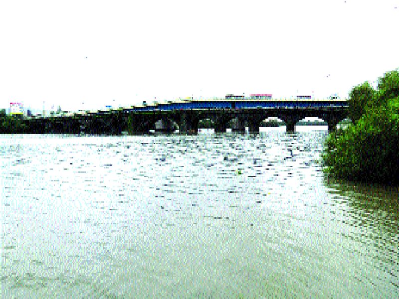 Sanctioning of Marathwada water to Thane | मराठवाड्याचे पाणी ठाण्याकडे वळविण्यास मंजुरी