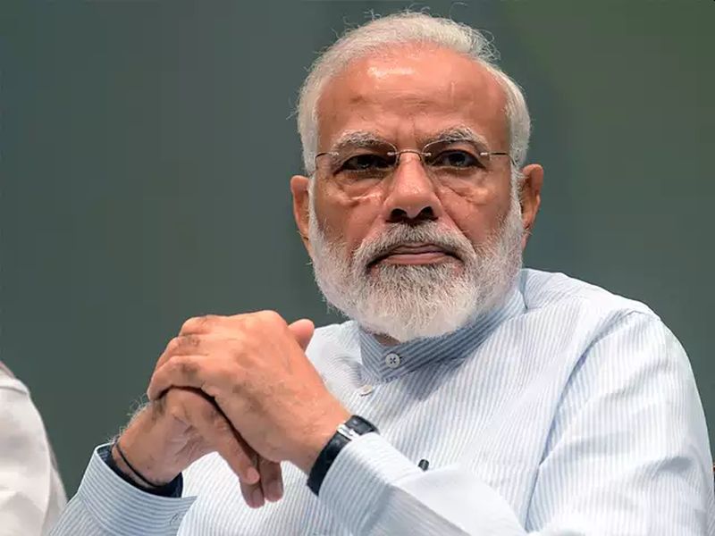 Prime Minister Narendra Modi's name was dropped from three cases of Gujarat riots | गुजरात दंगलीतील तीन खटल्यांतून पंतप्रधान नरेंद्र मोदी यांचे नाव वगळले